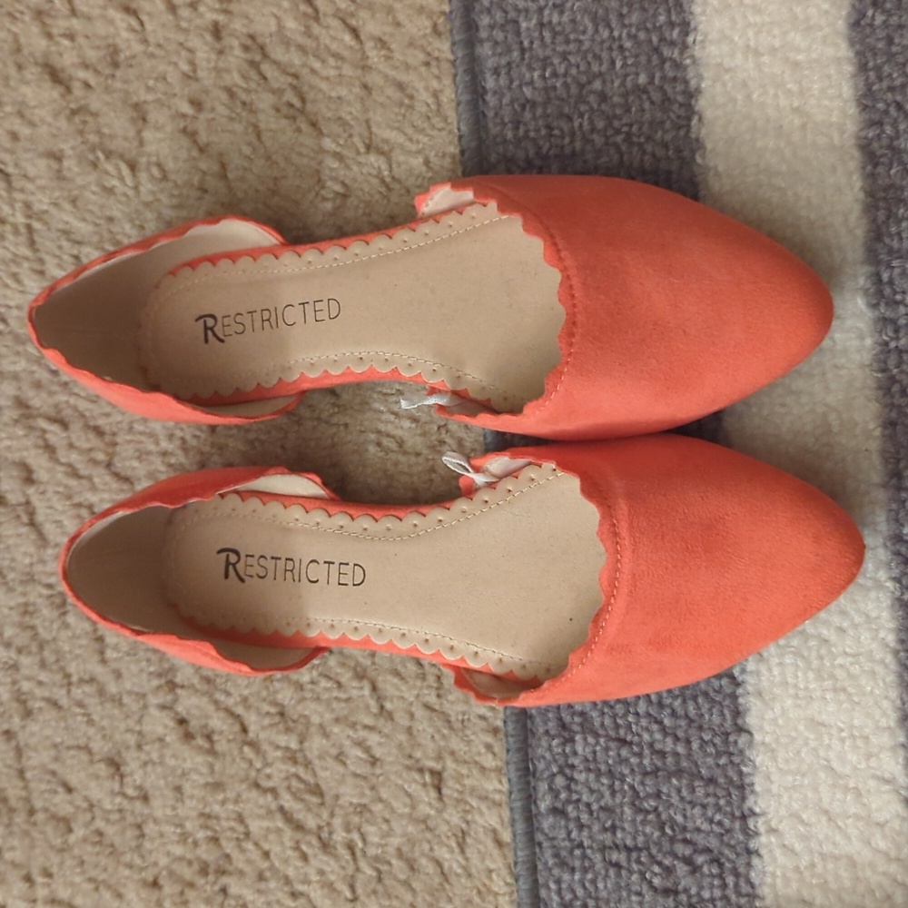 Orange/ Red Flats